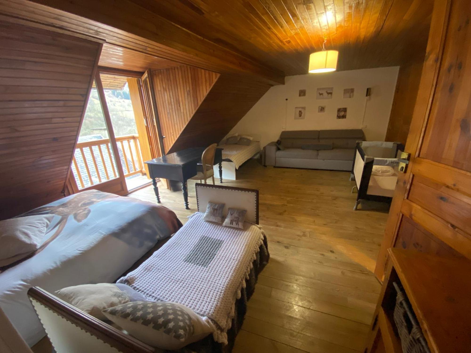 Maison Pyrenees Saint-Aventin Exterior photo